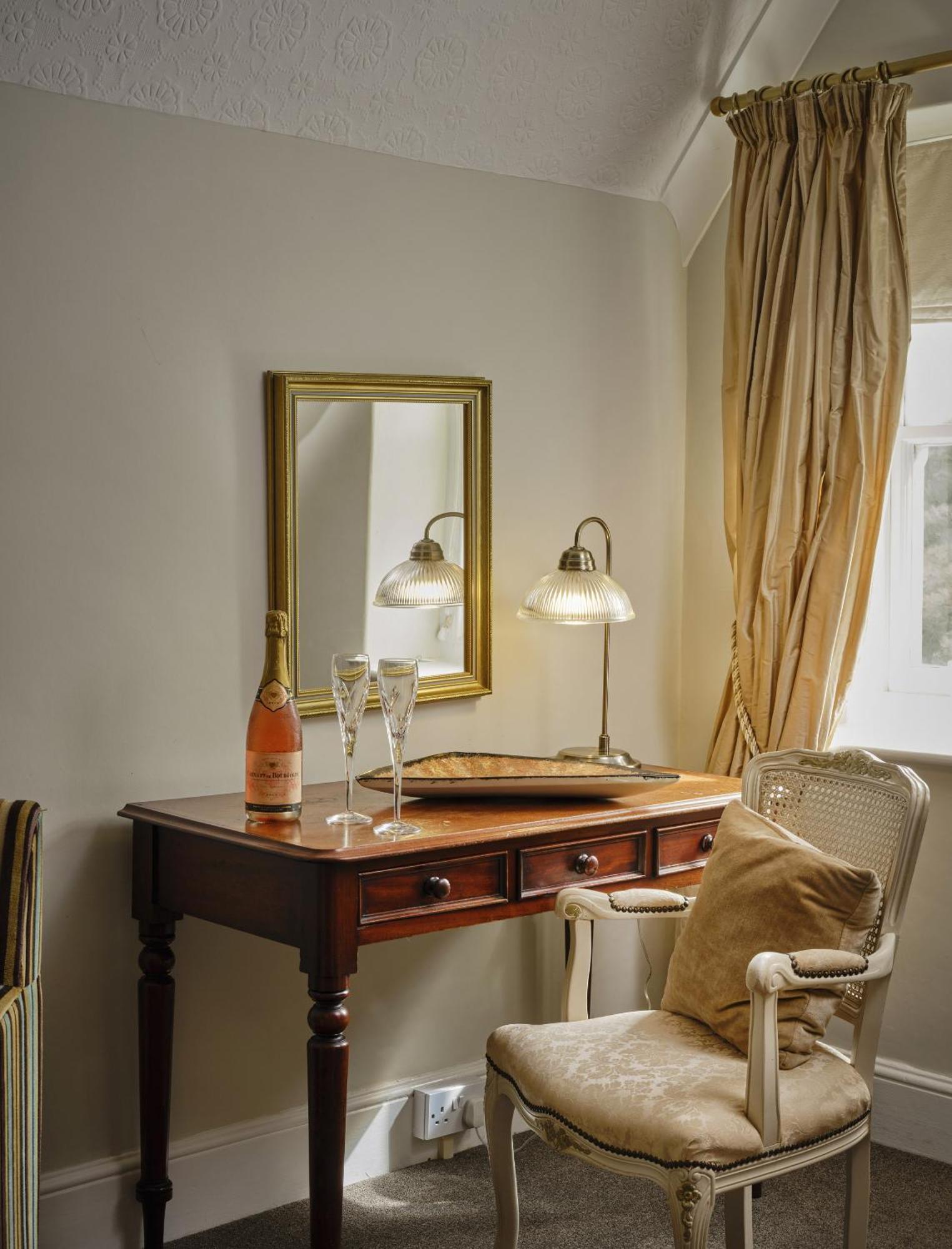 לינה וארוחת בוקר לינטון Highcliffe House מראה חיצוני תמונה