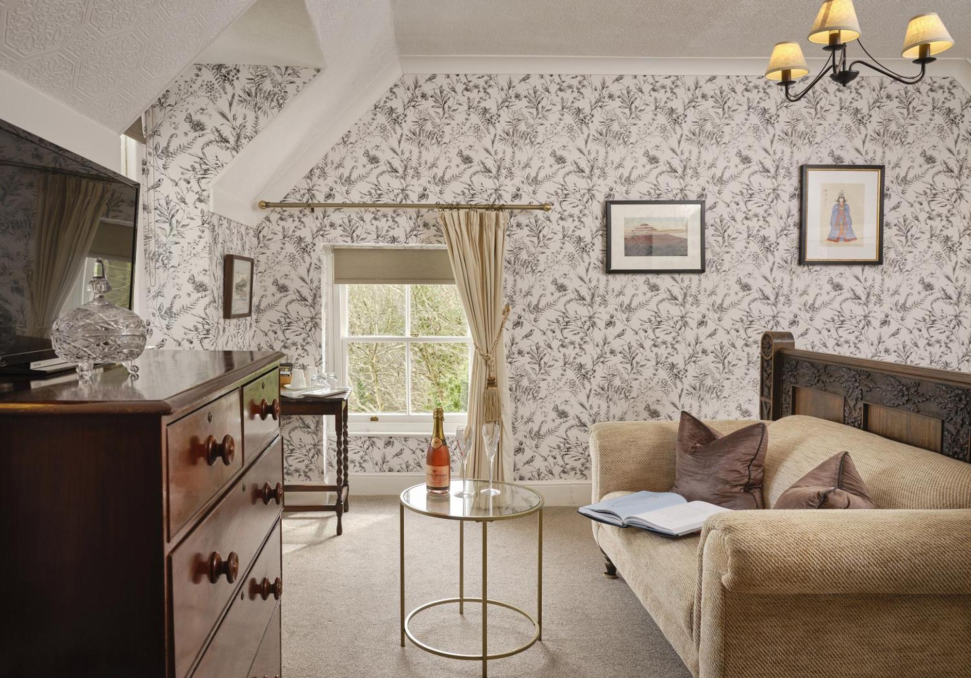 לינה וארוחת בוקר לינטון Highcliffe House מראה חיצוני תמונה