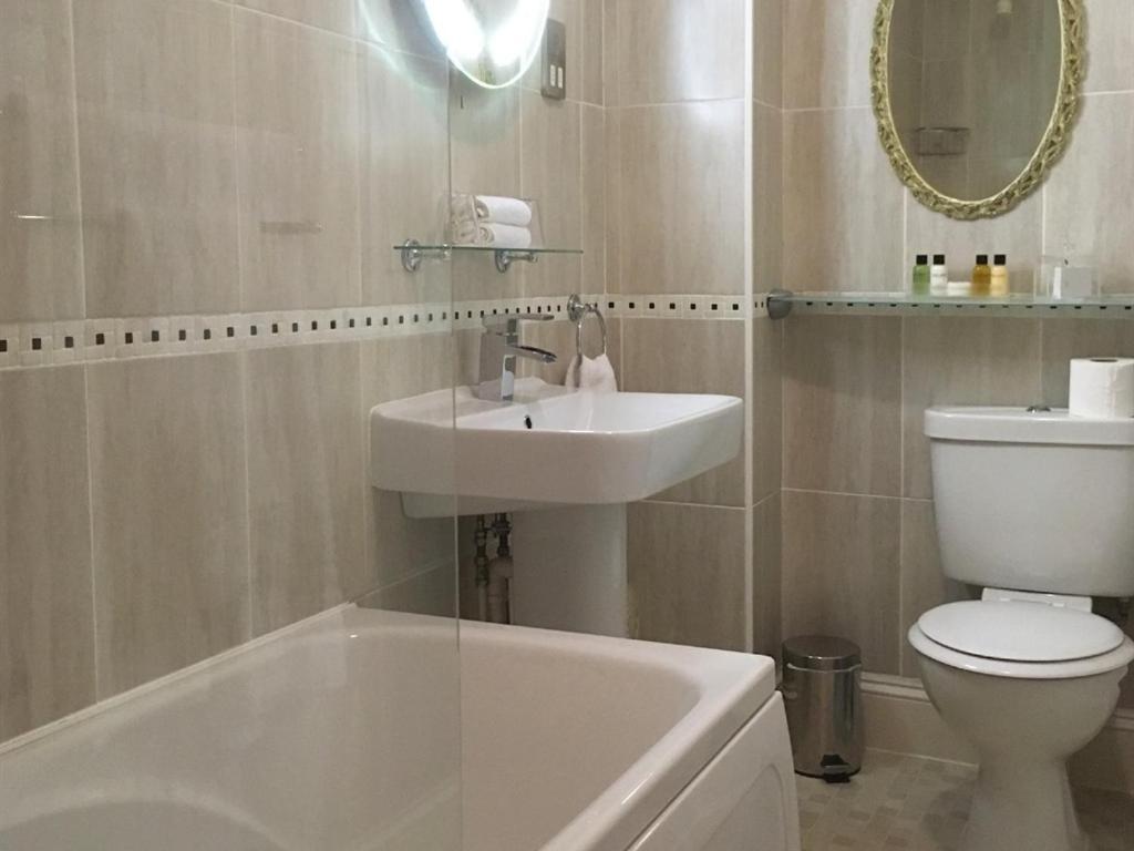 לינה וארוחת בוקר לינטון Highcliffe House חדר תמונה